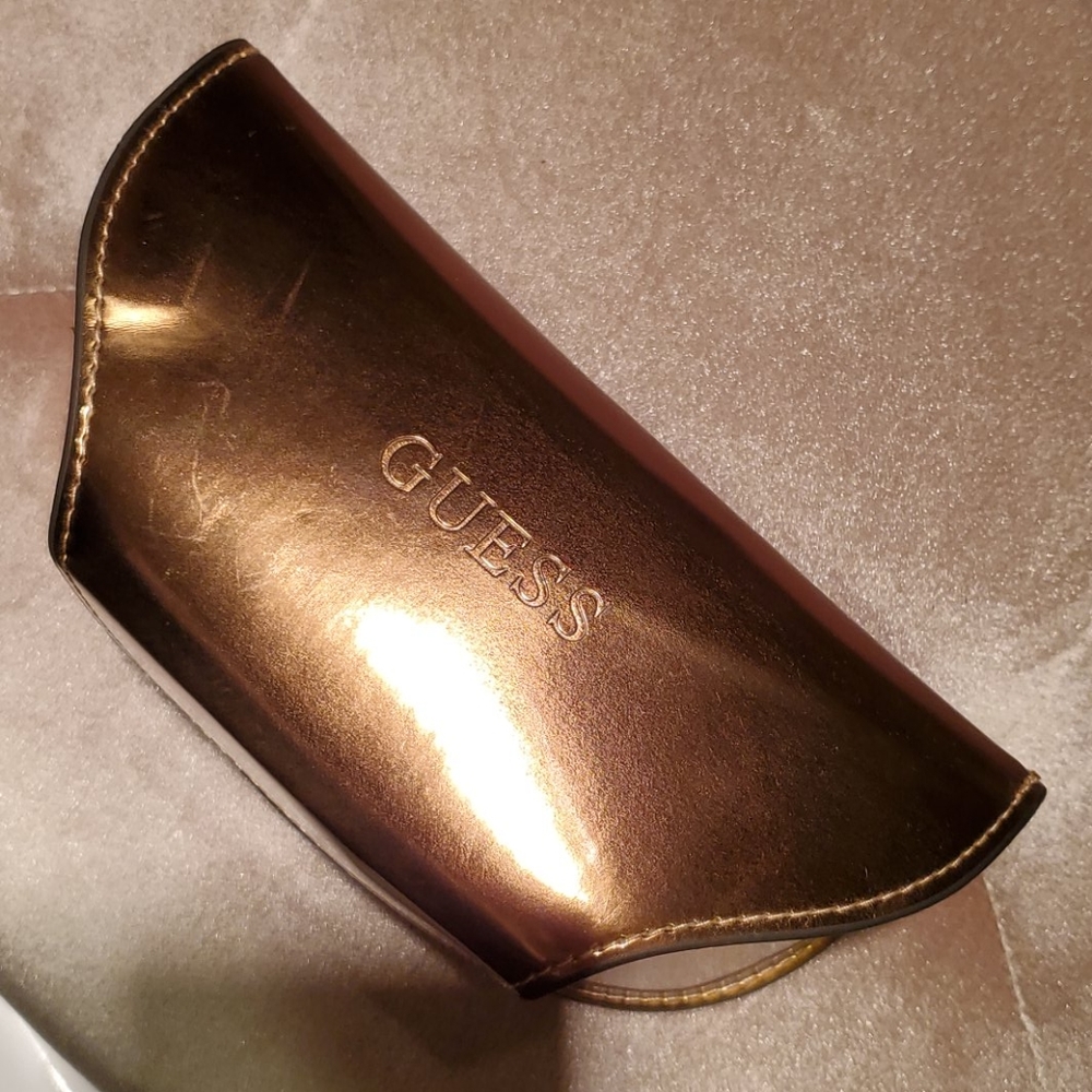 Guess Sunglass case